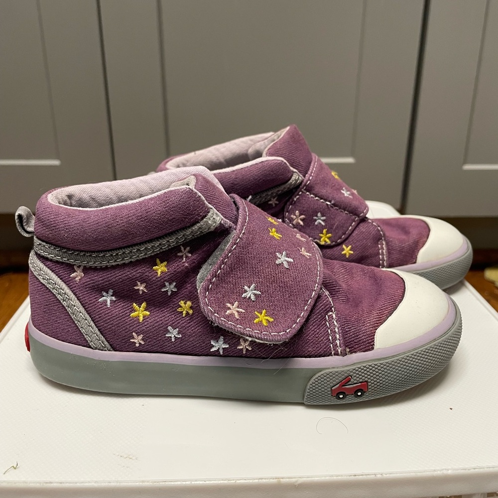 See Kai Run high top Velcro sneakers size 11